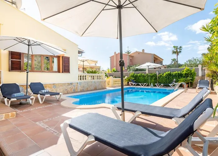 Manrique קאלה ראטג'אדה